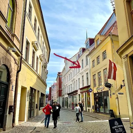 Apartament Stylish New In Old Town - Centre, Self Check-in, Walkable To Major Attractions *